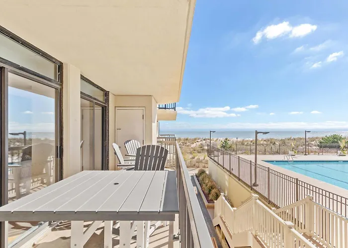 Braemar Towers 212